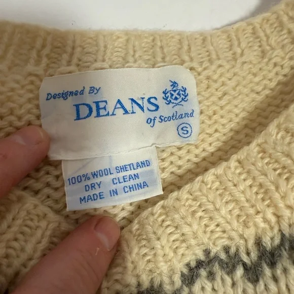 Vintage Deans of Scotland 100% Wool Sweater Schoolhouse Teacher Prairie Size S - Picture 3 of 12